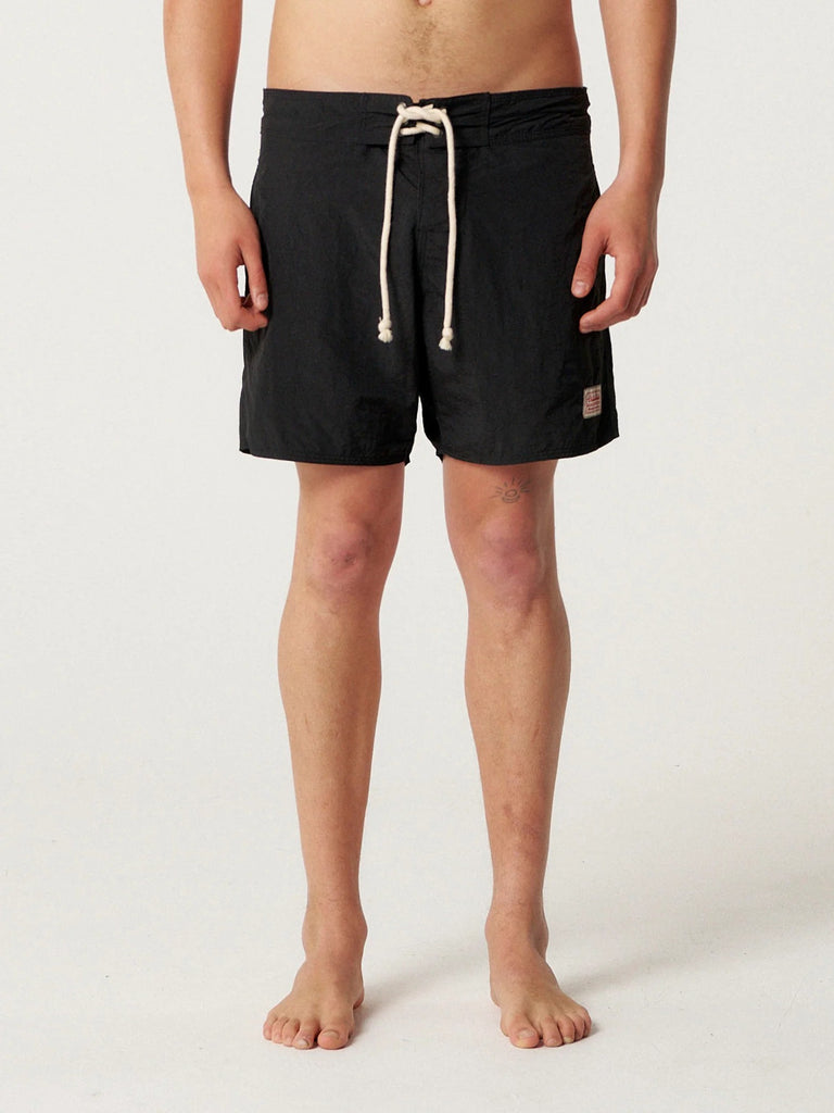 First Point 16" Boardshort - Vintage Black / Critical Slide