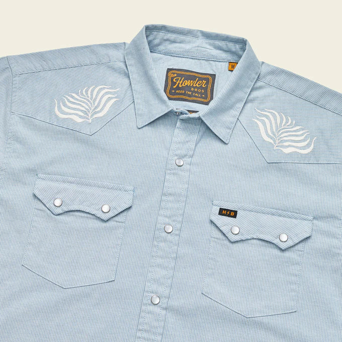 Crosscut Deluxe Shortsleeve Shirt - Seagrass : Faded Blue Microstripe / Howler Bros